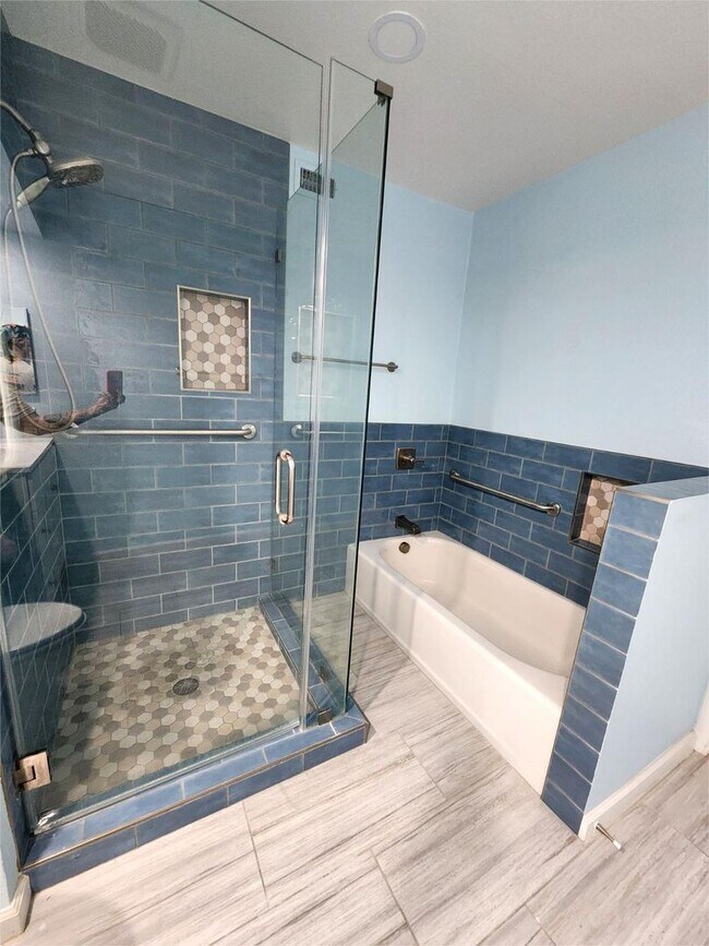 Building Photo - Updated 3 Beds, 2 Baths, 1,720 Sq Ft Home ...