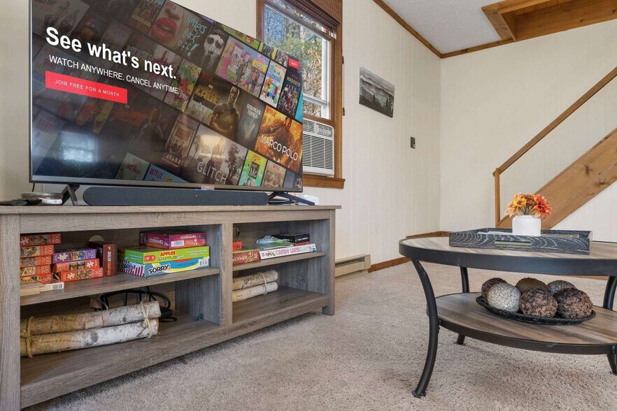 Building Photo - 161 Old Transylvania Turnpike