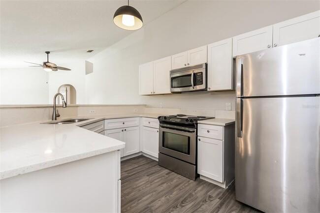 Building Photo - 210 Dalton Dr