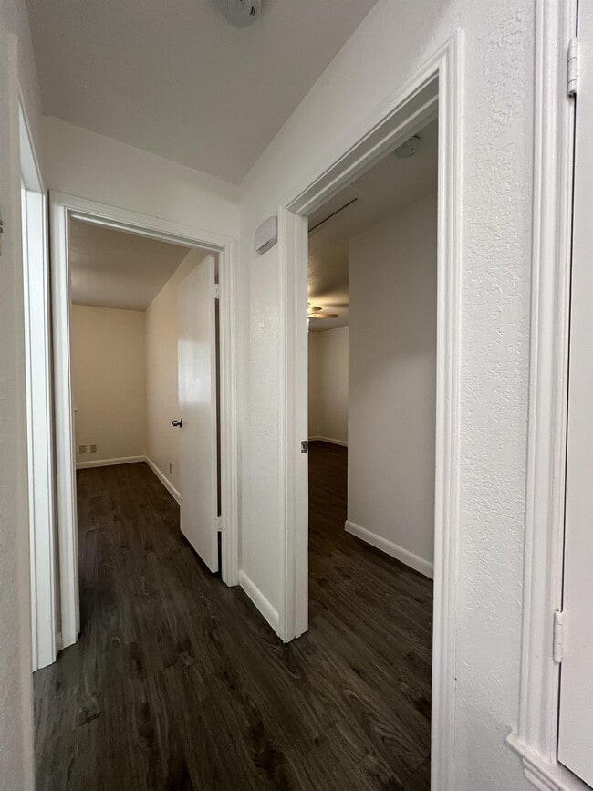 Building Photo - 8846 Meadow Range St