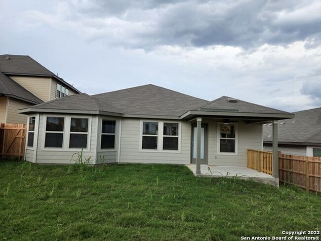 Building Photo - Scenic Crest off Boerne Stage Rd