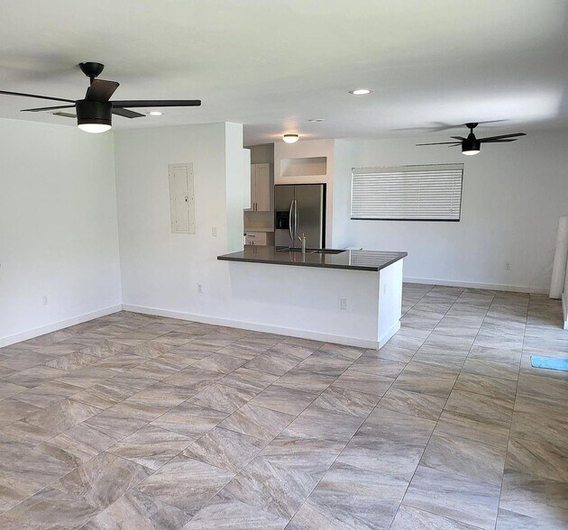 Building Photo - 8575 SW 125th St