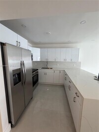 Building Photo - 6070 W 19th Ave