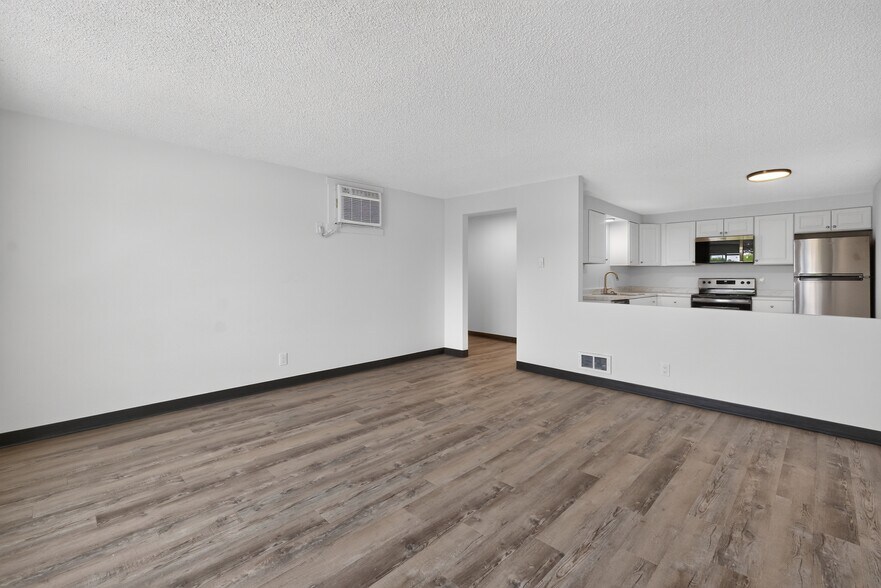 Building Photo - Rose Lane Apartments