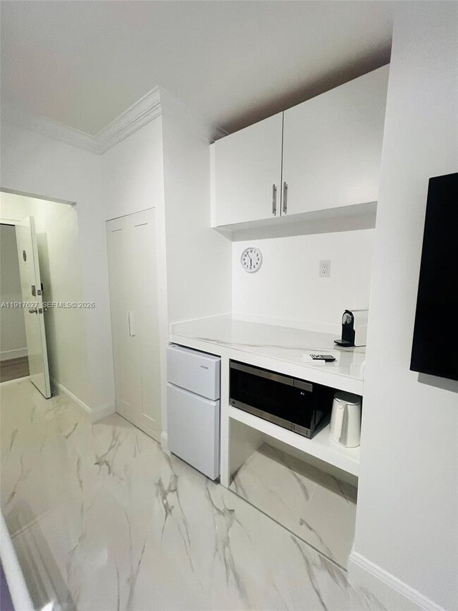 Building Photo - 1455 Michigan Ave