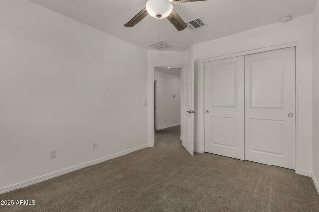 Building Photo - 15142 W Sherman St