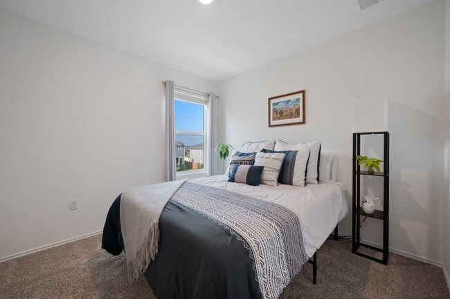 Building Photo - 7317 Sparkling Light Dr