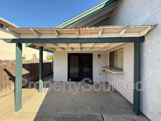 Building Photo - 1177 Chianti Ln