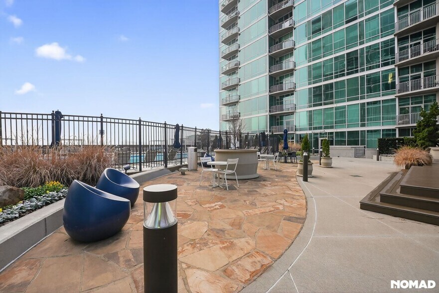 Building Photo - 943 Peachtree St NE