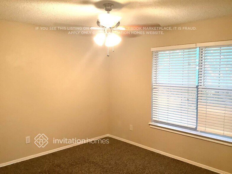 Building Photo - 1409 Fairhaven Dr