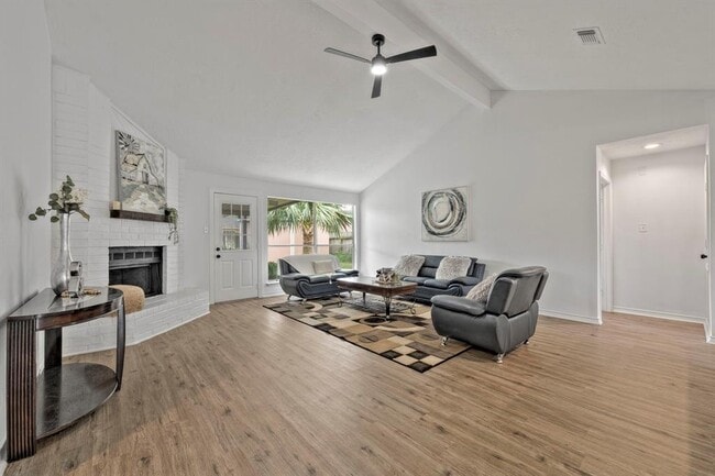 Building Photo - 3247 Bolton Gardens Dr