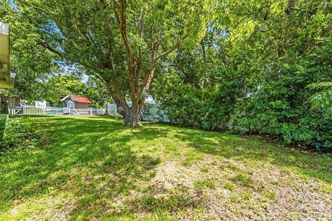 Building Photo - 7814 Talisman Dr