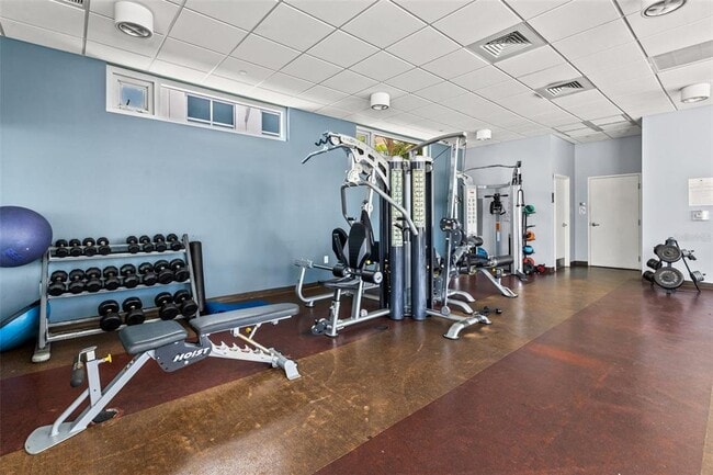 Building Photo - 1208 E Kennedy Blvd