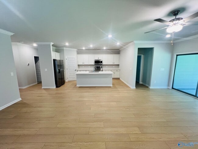 Building Photo - 15573 Ruthie Lynn Dr