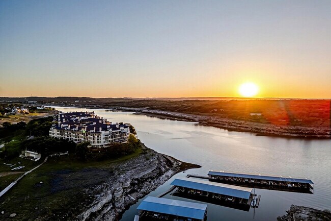 Building Photo - 3308 Parliament Cove