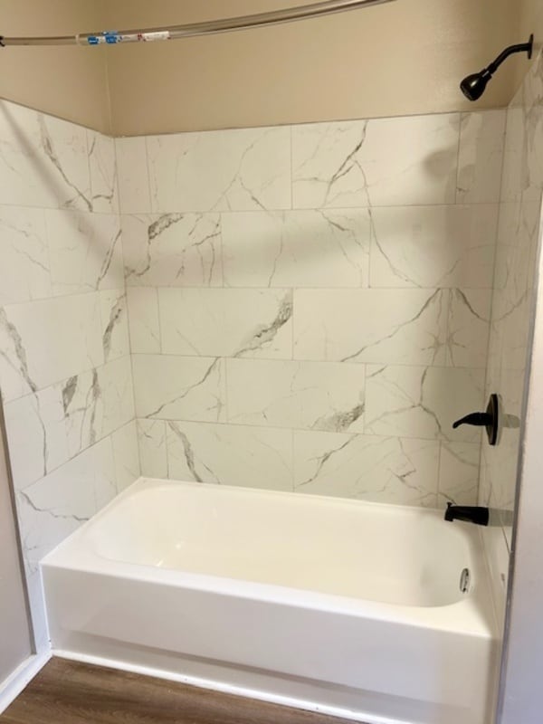 Building Photo - 2207 Callow Ave