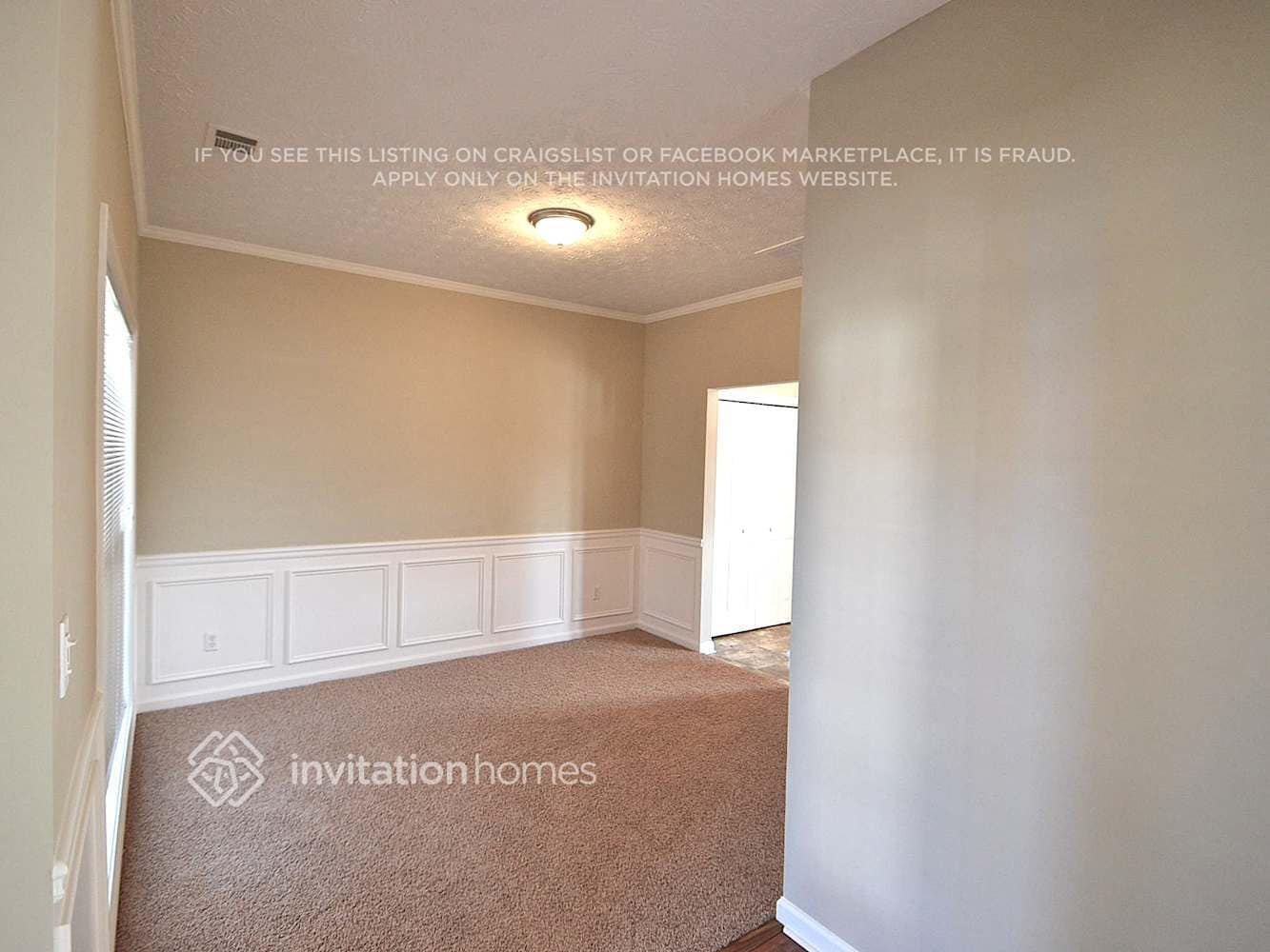Building Photo - 940 Clairidge Ln SW