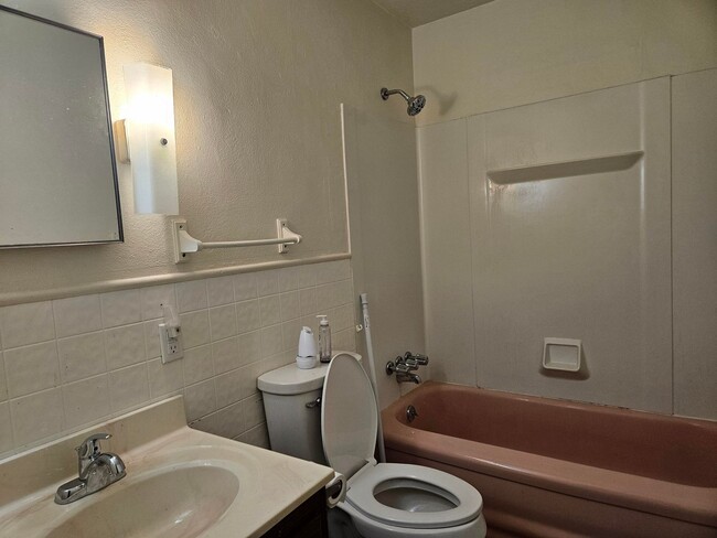 Building Photo - Single Family Rental Home - 2BR-1BA - New ...