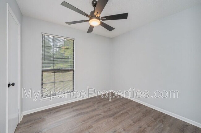 Building Photo - 3504 Horne Hollow Rd