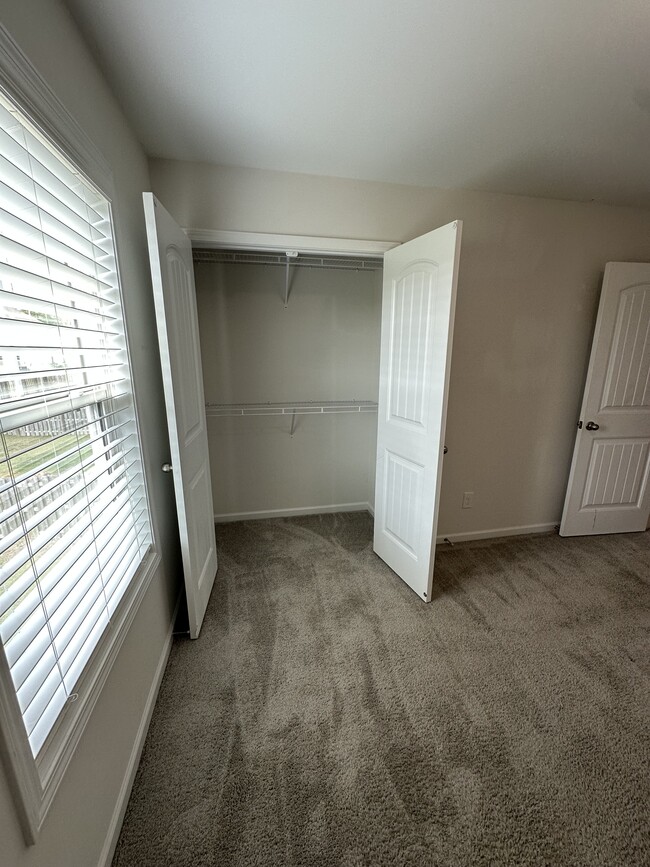 Building Photo - 337 Wahoo Cir