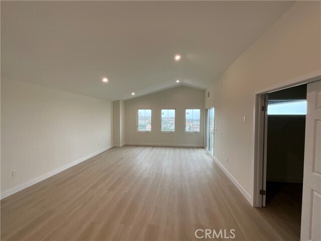 Building Photo - 22 Byron Close