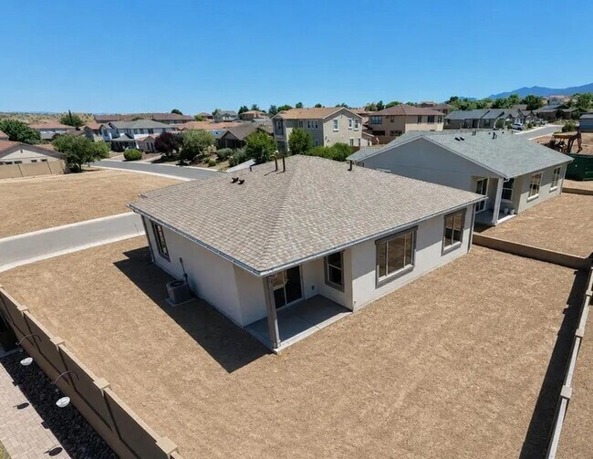 Building Photo - Brand New 3 Bedroom 2 Bath Home - Contact Property Pros Property Management