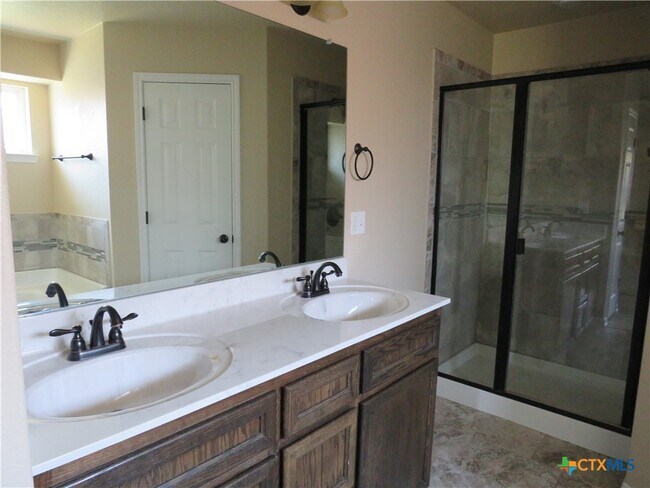 Building Photo - 6601 Morganite Ln