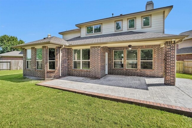 Building Photo - 24015 Richglen Court