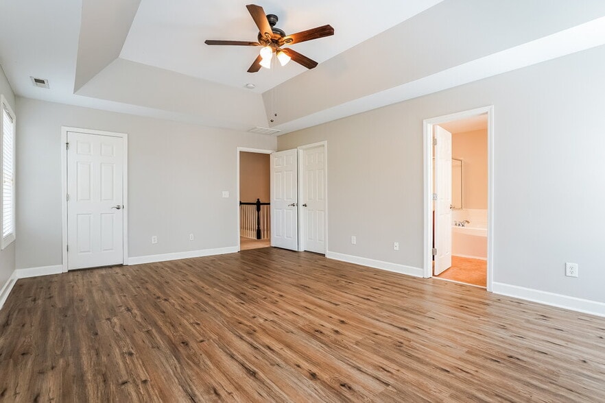 Building Photo - 1320 Trailing Rose Ct