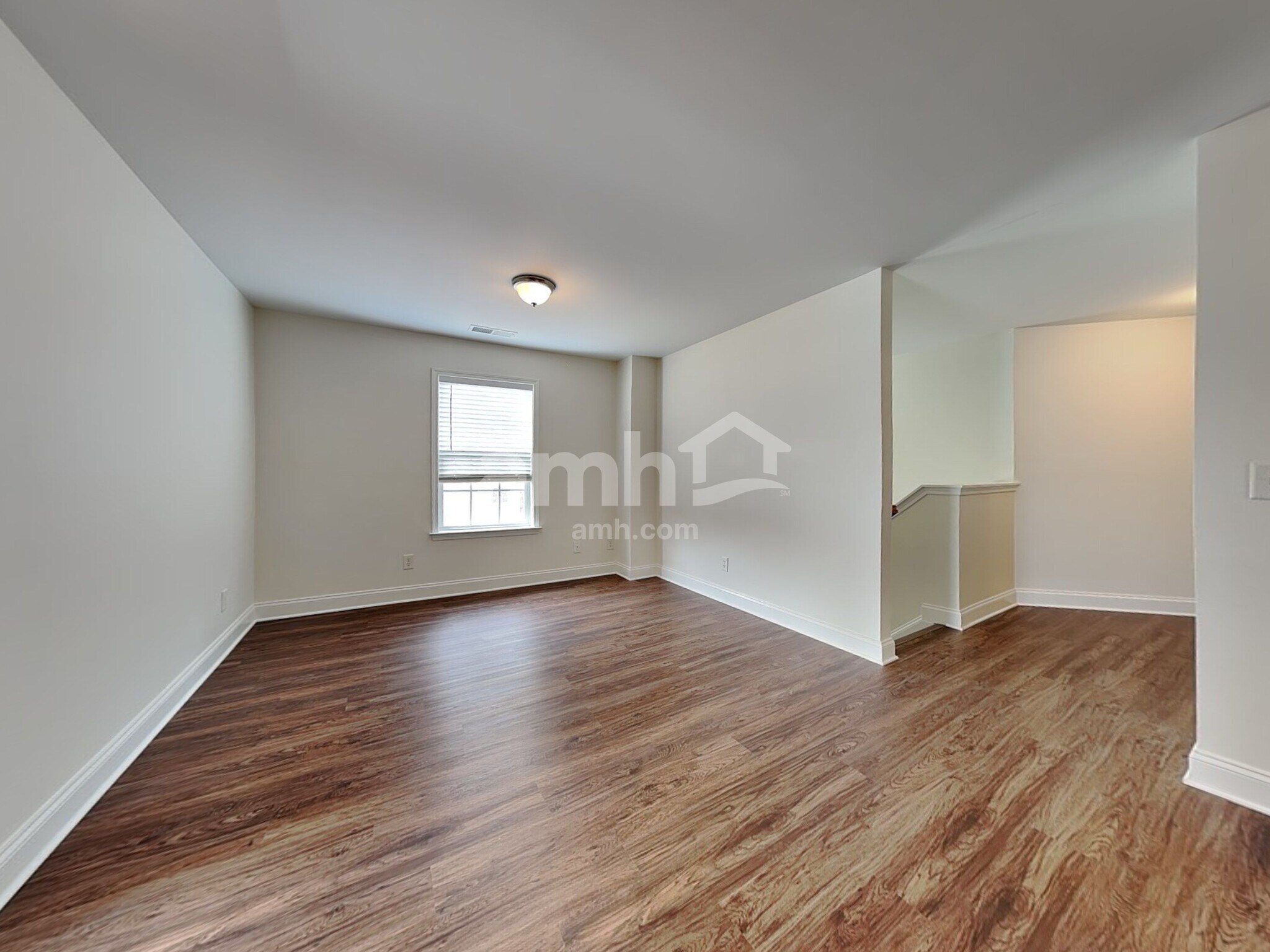 Building Photo - 2301 Payton Dr