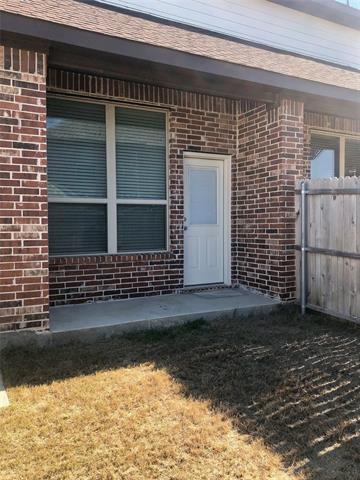 Building Photo - 925 Chaparral Trail