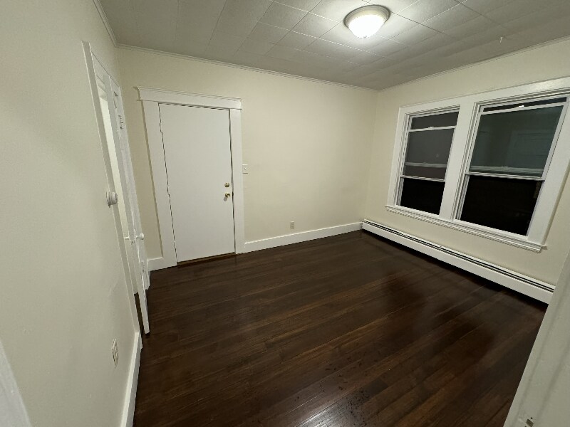 Building Photo - 170 Elm St