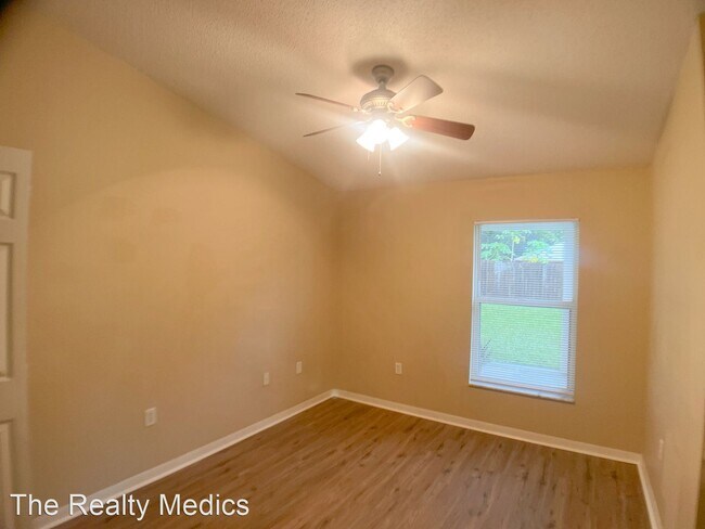 Building Photo - 4 br, 2 bath House - 544 Brimming Lake Rd.