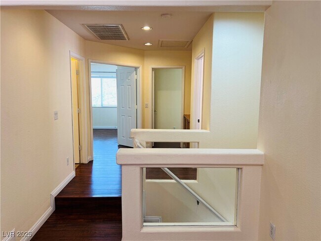 Building Photo - 7643 Starshell Point Ct