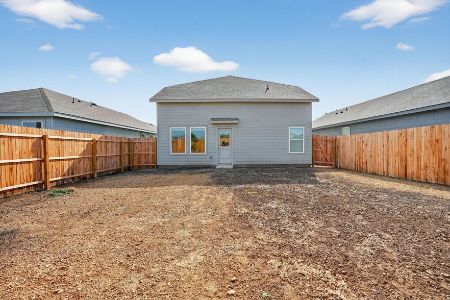 Building Photo - 1451 Neria Loop