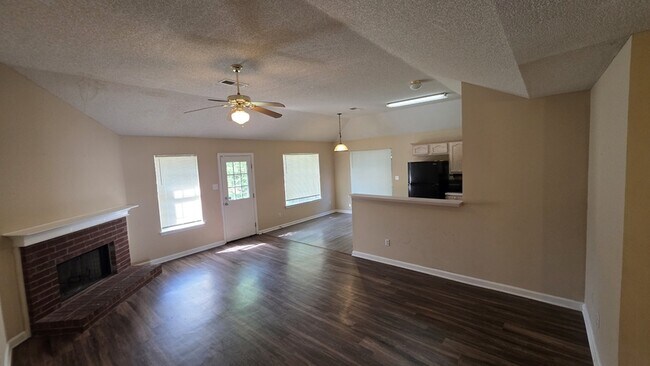 Building Photo - 7115 Lindsey Leaf Cove