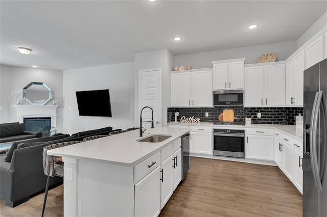 Building Photo - 1404 Arrowwood Dr