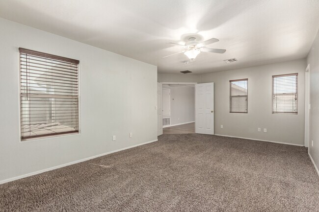 Building Photo - 21127 Avenida Del Valle Ct
