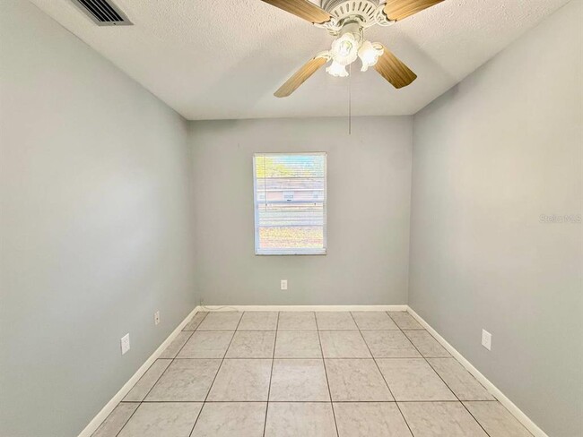 Building Photo - 10812 Hannaway Dr