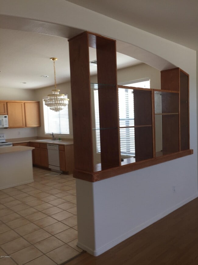 Building Photo - 8353 W Carol Ave