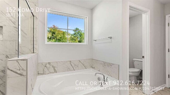 Building Photo - 152 Como Dr