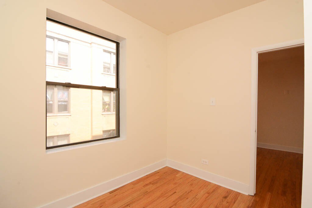 Building Photo - 1532 N Kedzie Ave