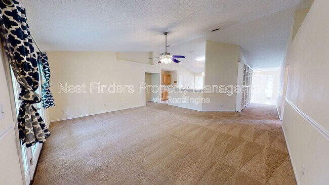 Building Photo - 1826 Blue Ridge Dr