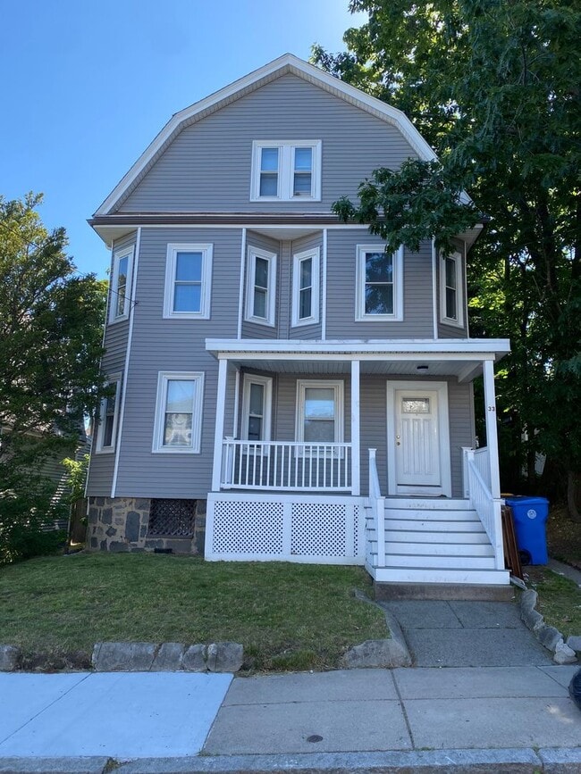 Building Photo - Trump Property