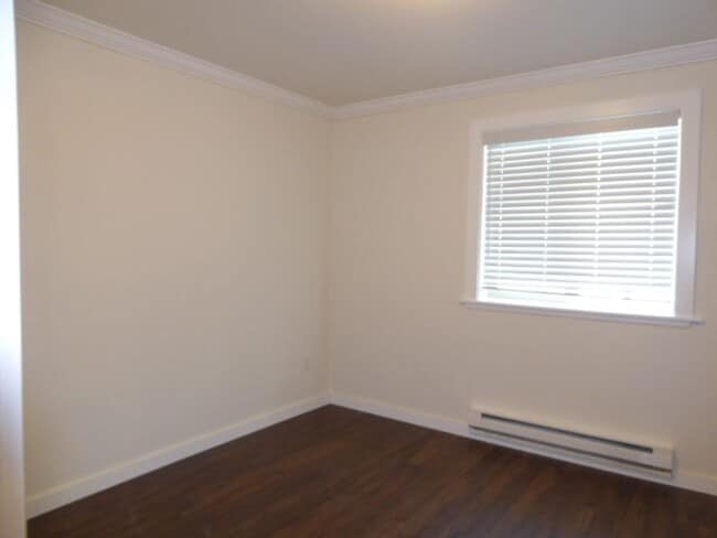 Building Photo - Charming 1 Bed 1 Bath Condo in Kenmore
