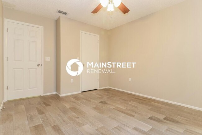 Building Photo - 3 Bedroom Pet-Friendly Home in Sarasota, F...
