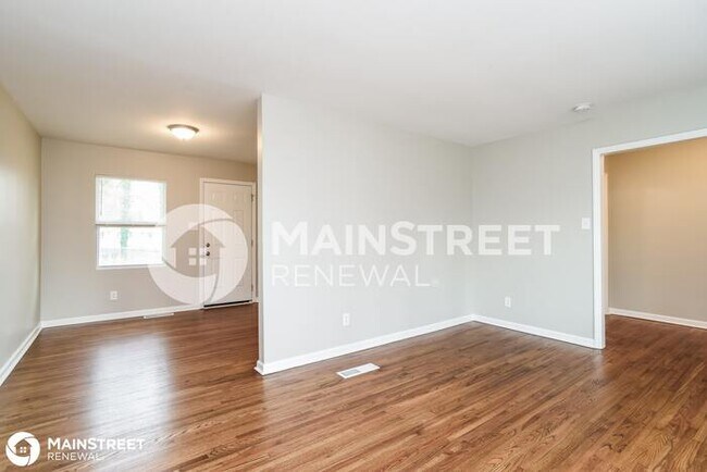 Building Photo - 5909 Ruth Dr