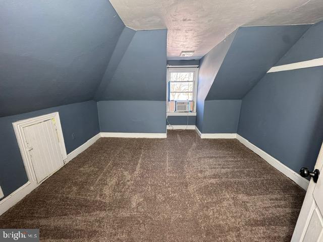 Building Photo - 414 May St