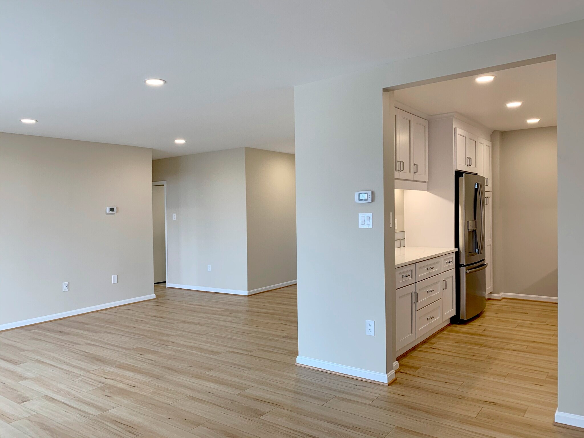 Entry and Kitchen from Dining room - 4141 N Henderson Rd