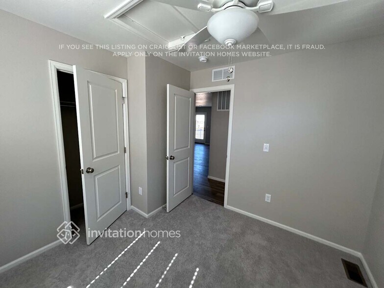 Building Photo - 13561 E 103rd Pl